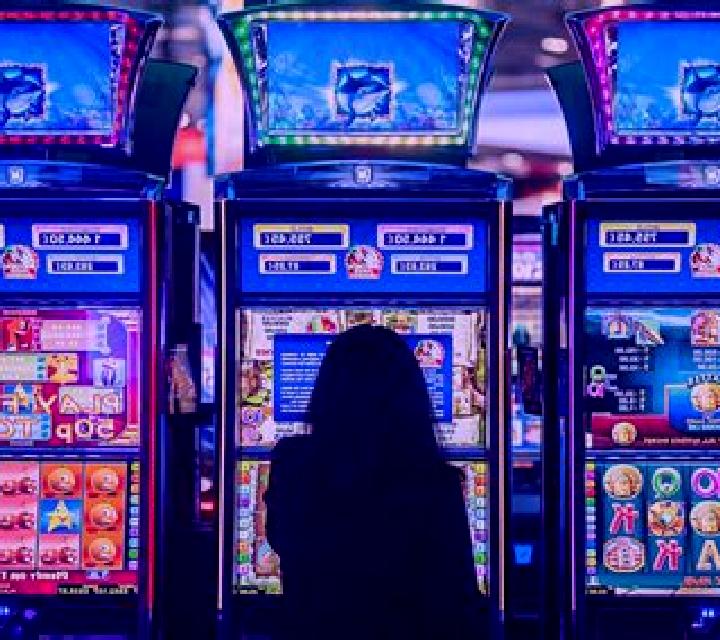 1 Can 2 Can slot game