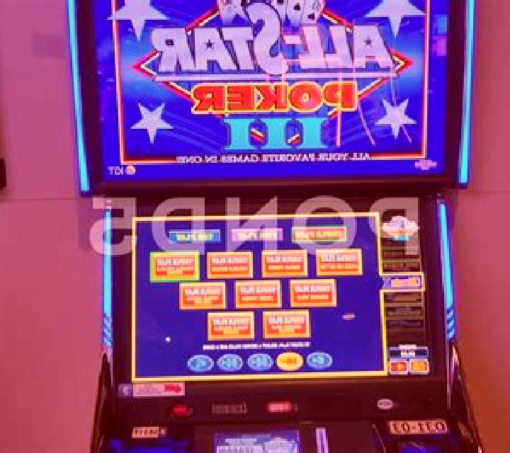 100 Blue Star slot machine
