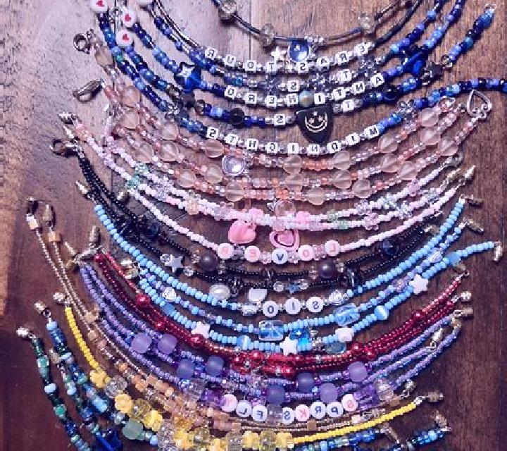 100 Bracelets slot game