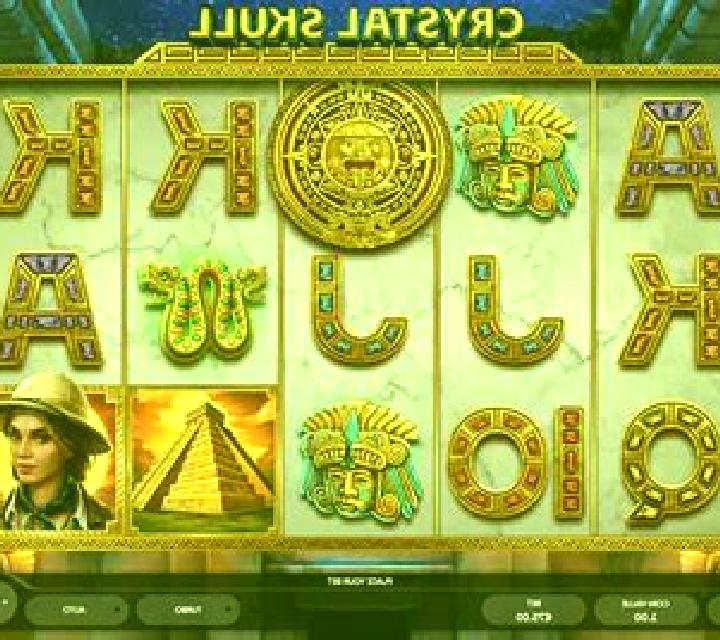 100 Crystal Skull online slot