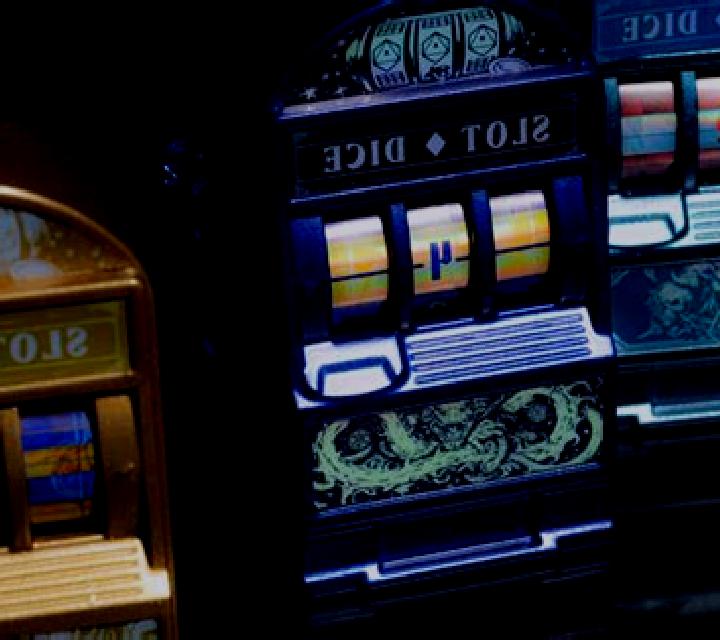 100 Dice slot