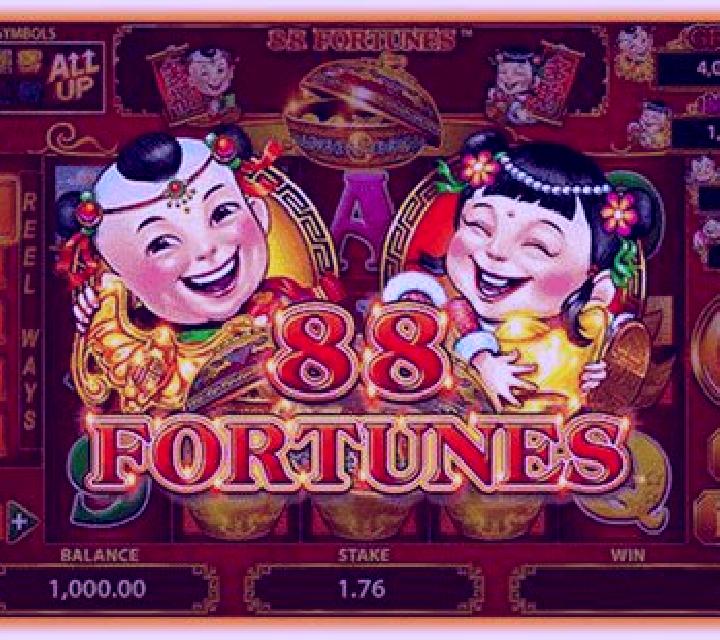 10000 Fortunes slot machine
