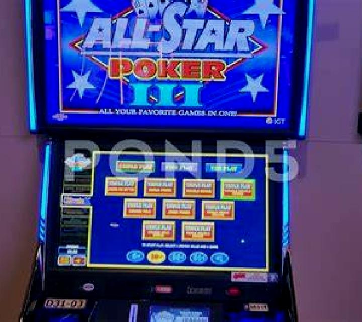 100x Play Poker slot machine