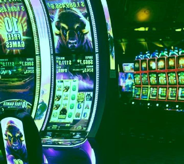 13 Black Cats slot machine