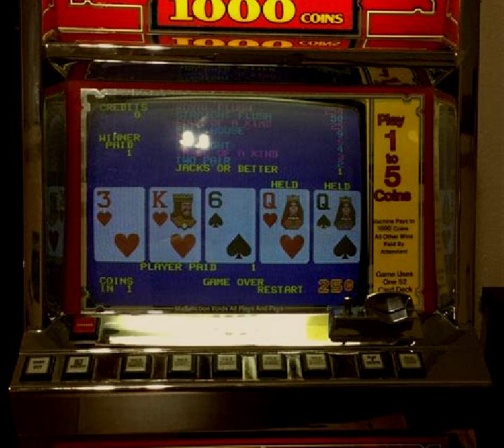 25x Play Poker slot machine