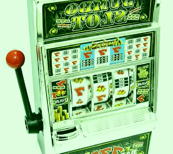 3 Cash Coins slot machine