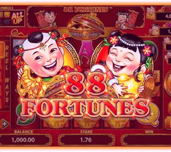 3 Christmas Fortunes slot machine