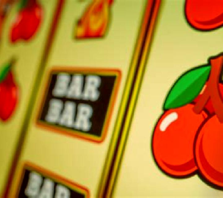 3 Golden Cherries online slot