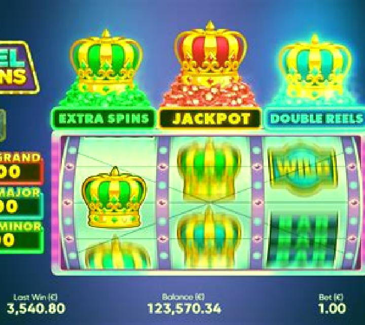 3 Jewel Crowns slot game