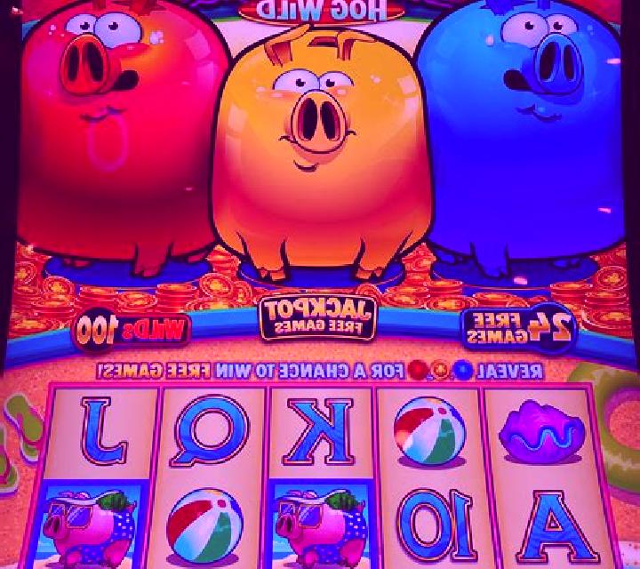 3 Pigs Instant Blitz slot machine