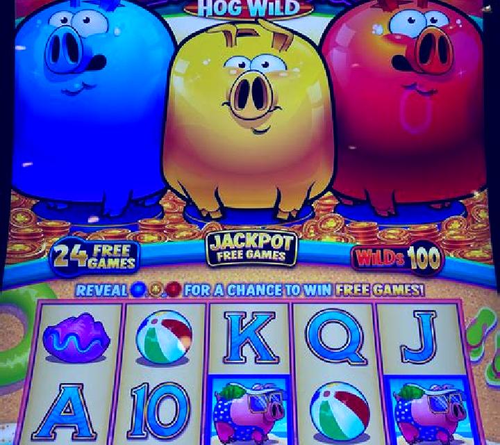 3 Pigs Super Scratch slot machine