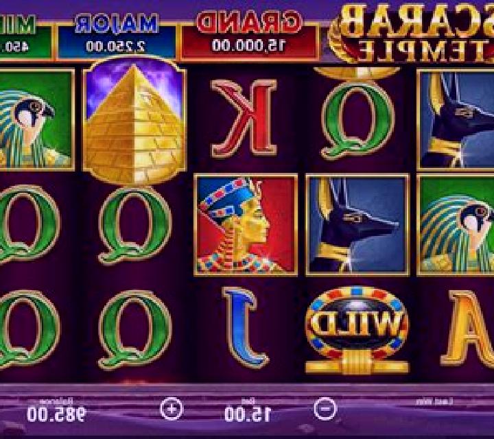 3 Scarab Treasure: Hold & Win slot game
