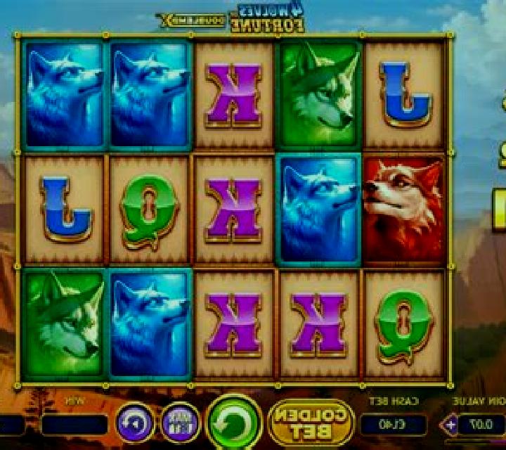 4 Wolves of Fortune slot game