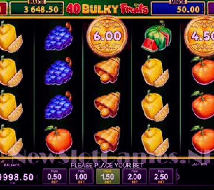40 Bulky Fruits Golden Coins Link slot
