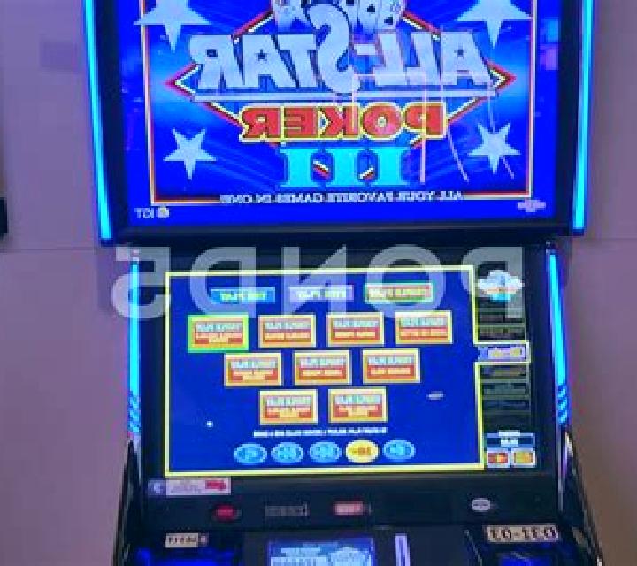 4x Vegas Joker Poker slot machine
