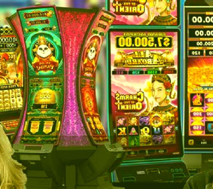 5 Hot Strike online slot