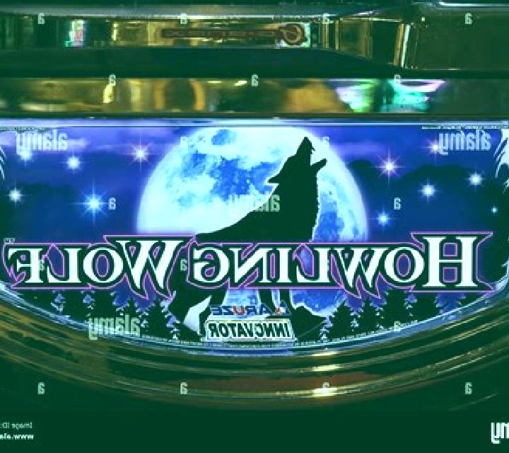 5 Moon Wolf slot machine