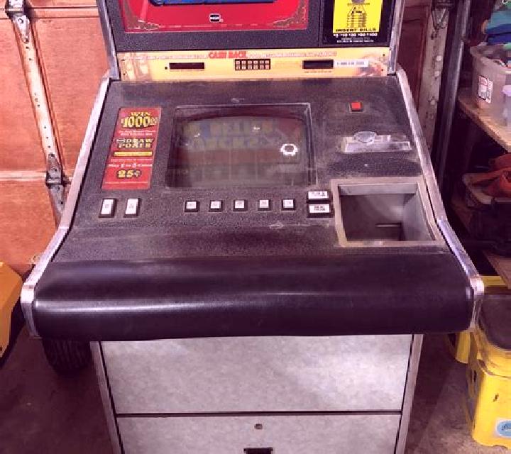 50-Line Jacks Or Better (GameOS) slot machine