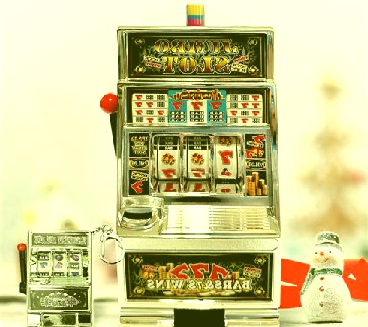 7 Up Down slot machine