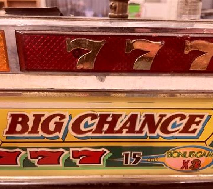 777: Extra Chance slot machine