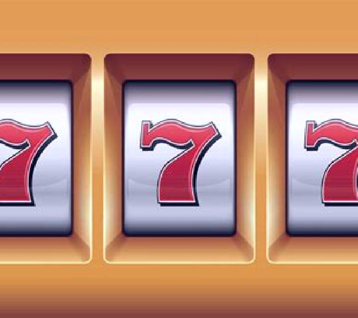 777 Searing slot machine