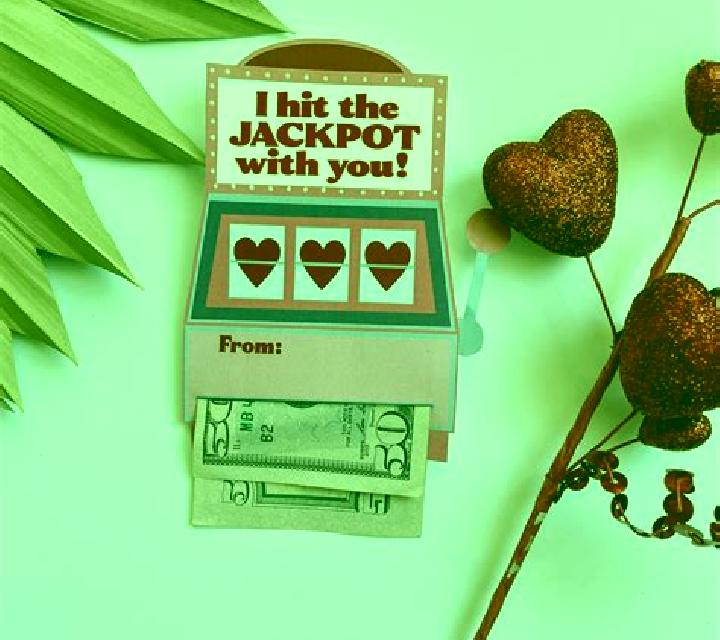 777 Valentine s Gifts Dice slot machine