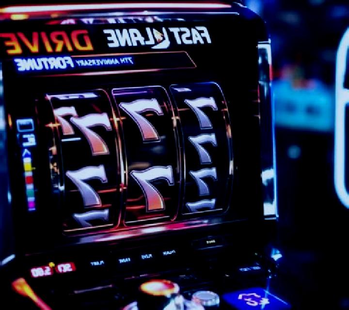 7th Sense slot machine