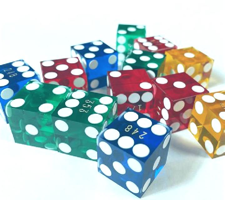 8 Lucky Dice slot game