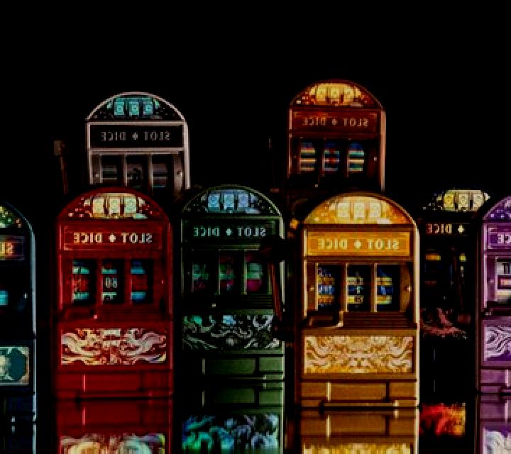 8 Lucky Dice slot machine