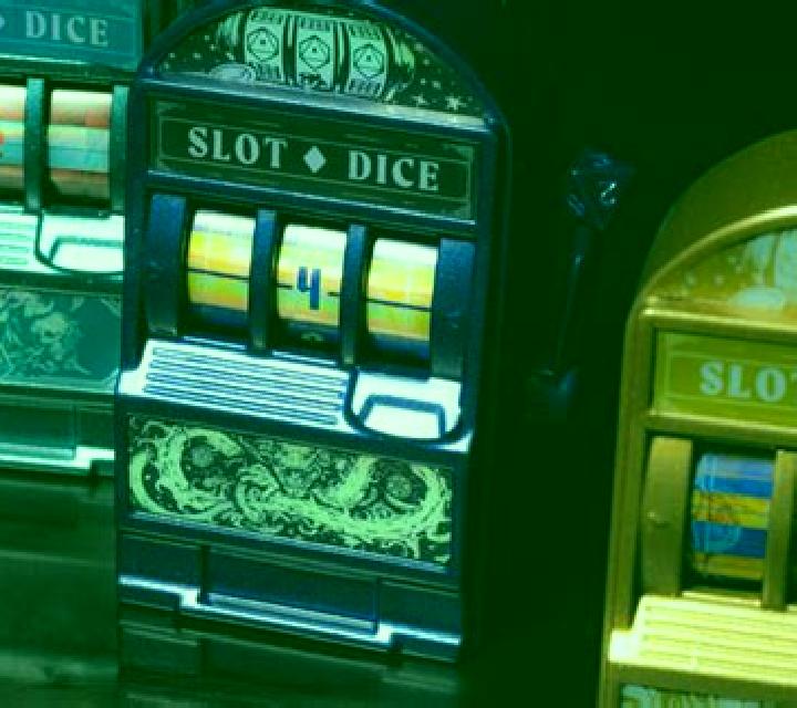 8 Lucky Dice slot