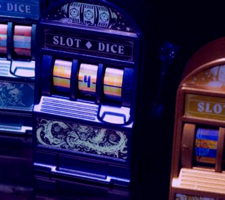 A Dragon s Story Dice slot machine