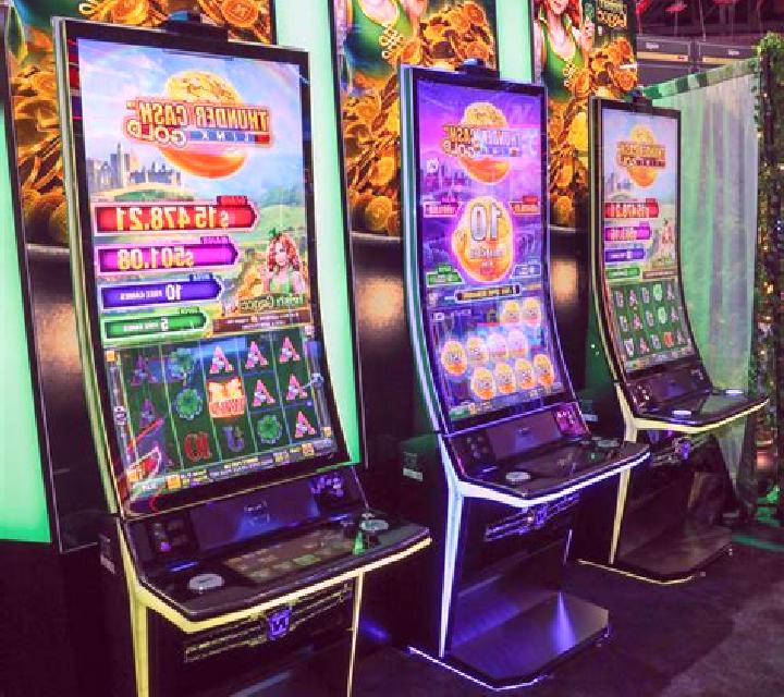 Aces And Faces (Novomatic) slot game