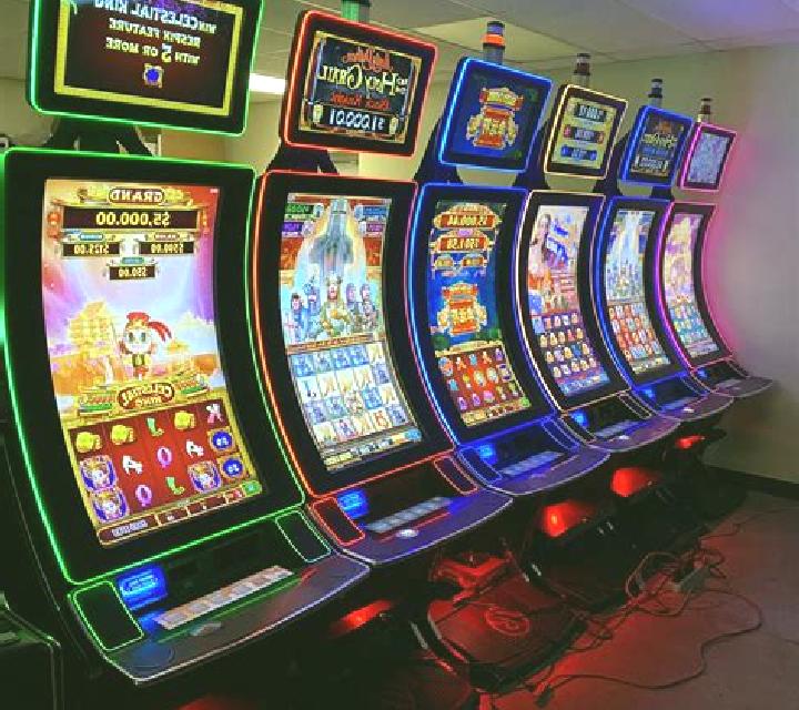 Aces and Faces Poker (Tom Horn Gaming) slot machine