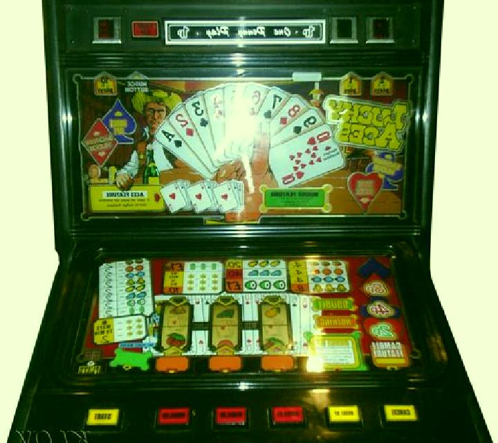 Aces Fly slot machine