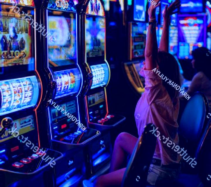 Adorable Girl slot machine