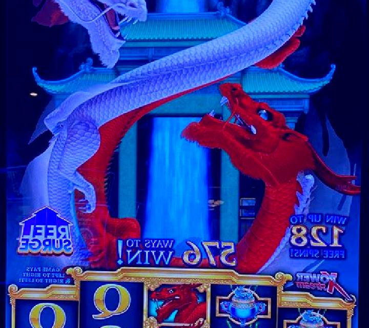 Age of Ice Dragons slot machine