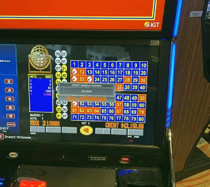 Age Of The Gods Keno slot machine