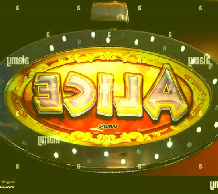 Alice in WildLand slot machine