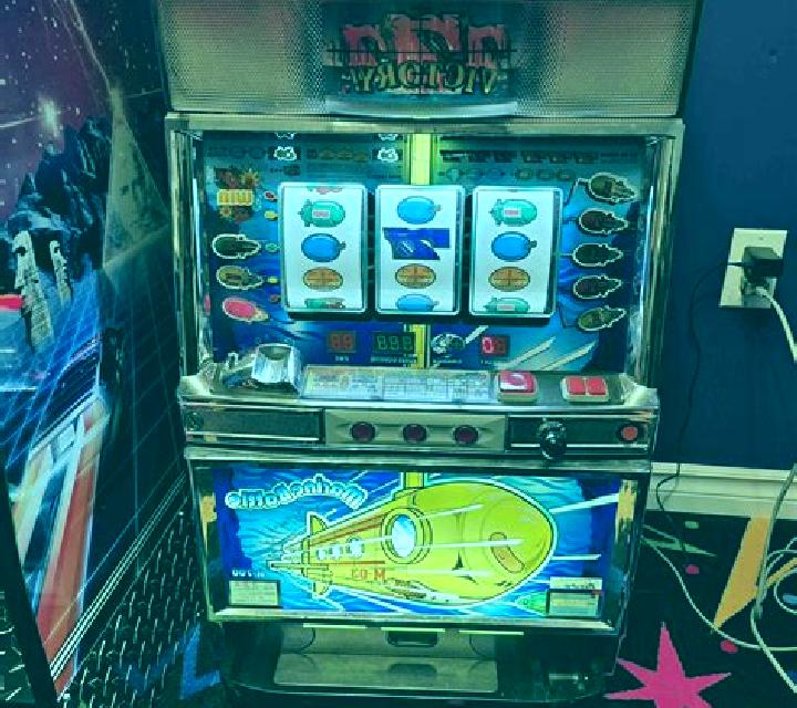Almighty Joker 40: Classics Series slot machine