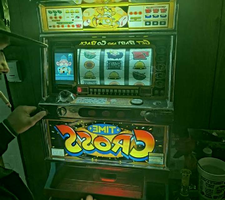 Alpha Squad Double Cross slot machine