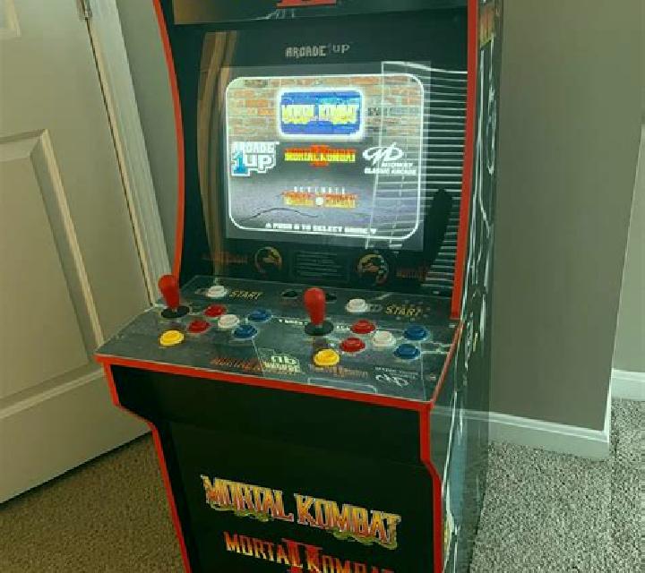 American Kombat online slot