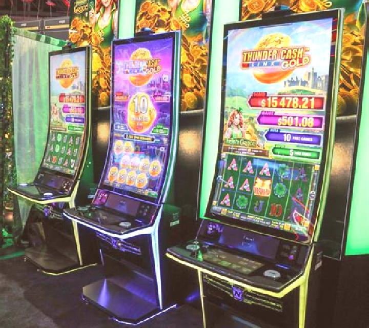 American Poker II (Novomatic) slot game