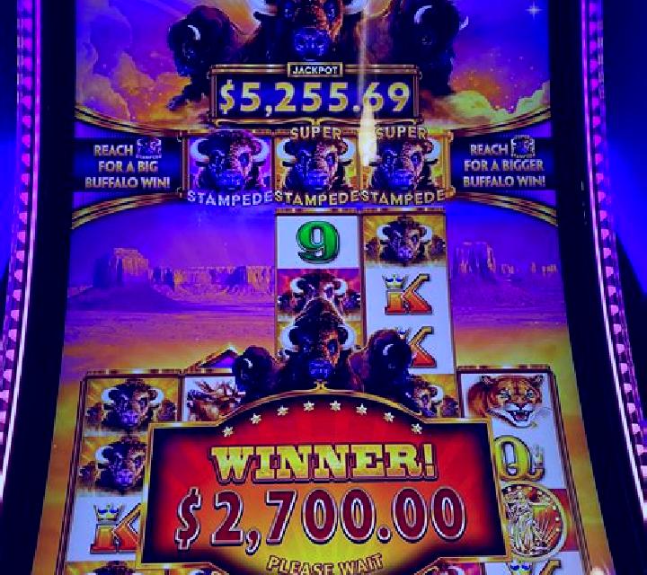 Amun Ascension slot machine