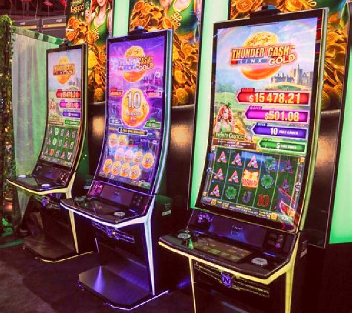 Angry Birds (Novomatic) slot game