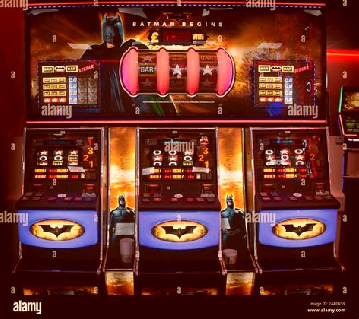 Arcade slot machine