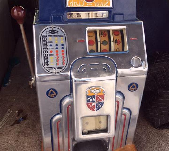 Arcadia Retro slot machine