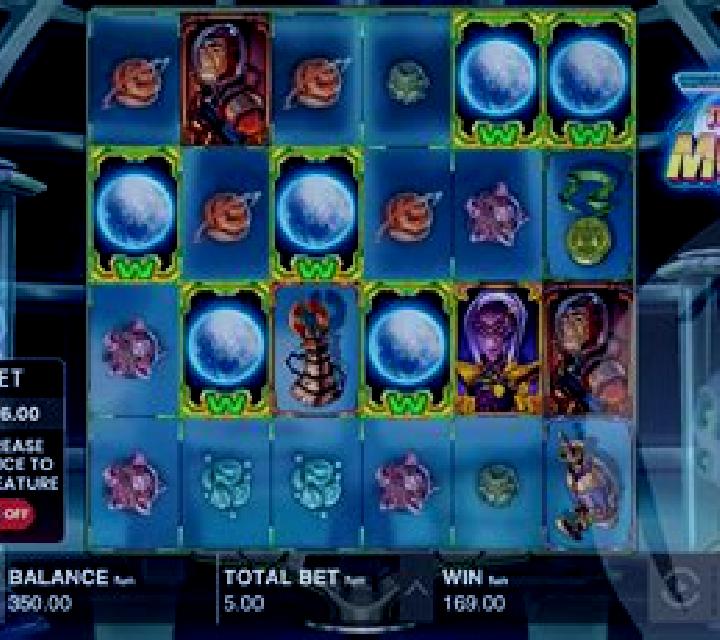 AstroBoomers: To The Moon! slot machine