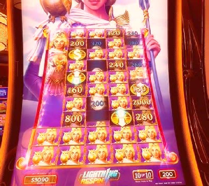 Athena slot machine
