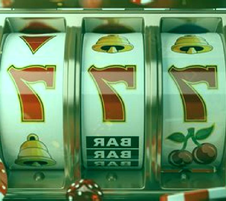 Atomic 7s slot machine