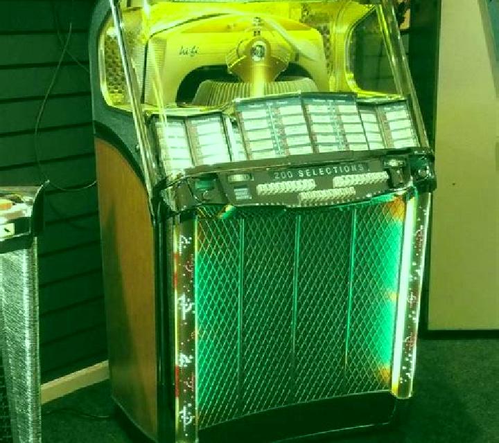 Atomic Age slot machine